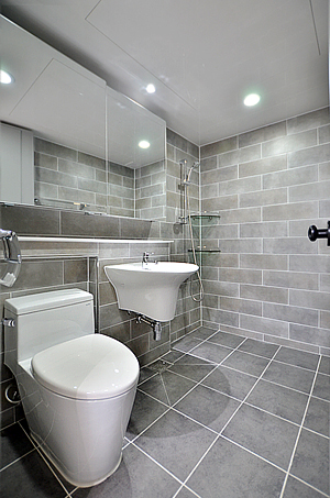 15007_bathroom.jpg