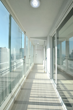 15033_balcony.jpg